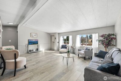 124 W Blakley Drive , Elma, WA 98541 - Photo 7