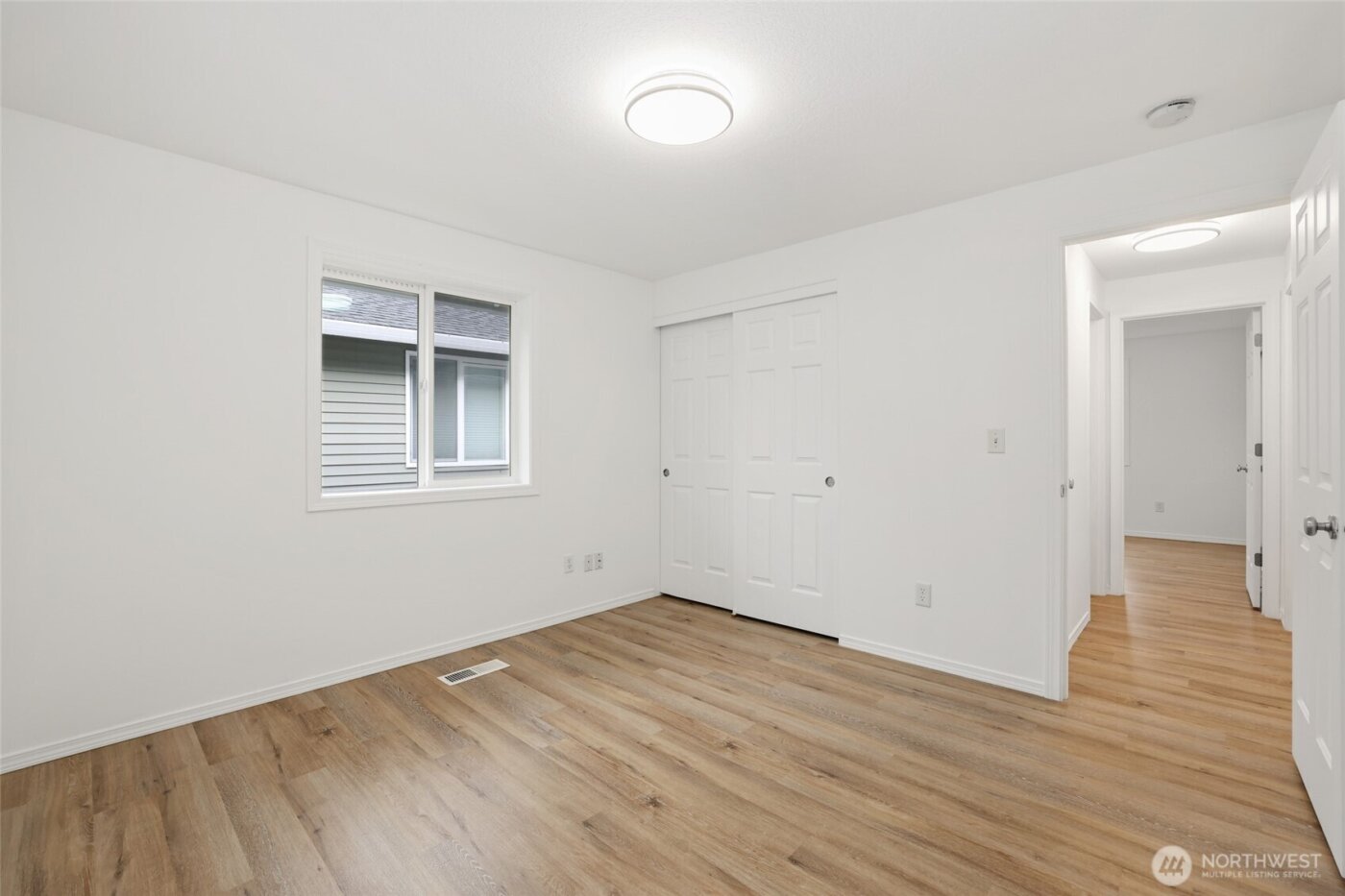 7114 33rd Avenue NE, Lacey, WA 98516