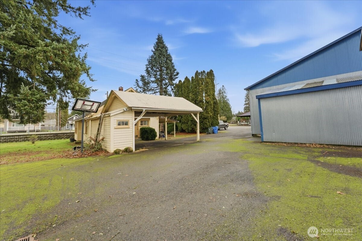 2820 E Street , Washougal, WA 98671