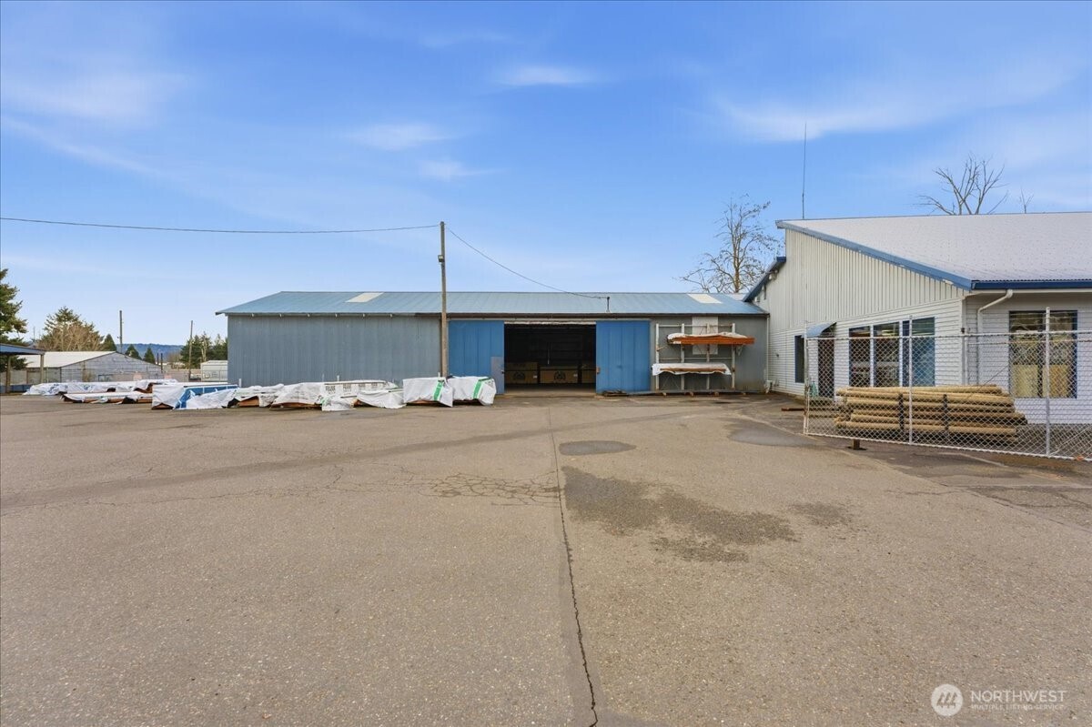 2820 E Street , Washougal, WA 98671