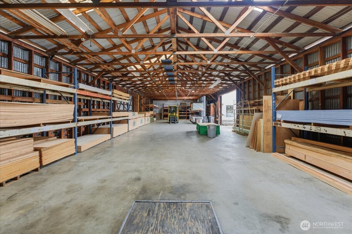 2820 E Street , Washougal, WA 98671