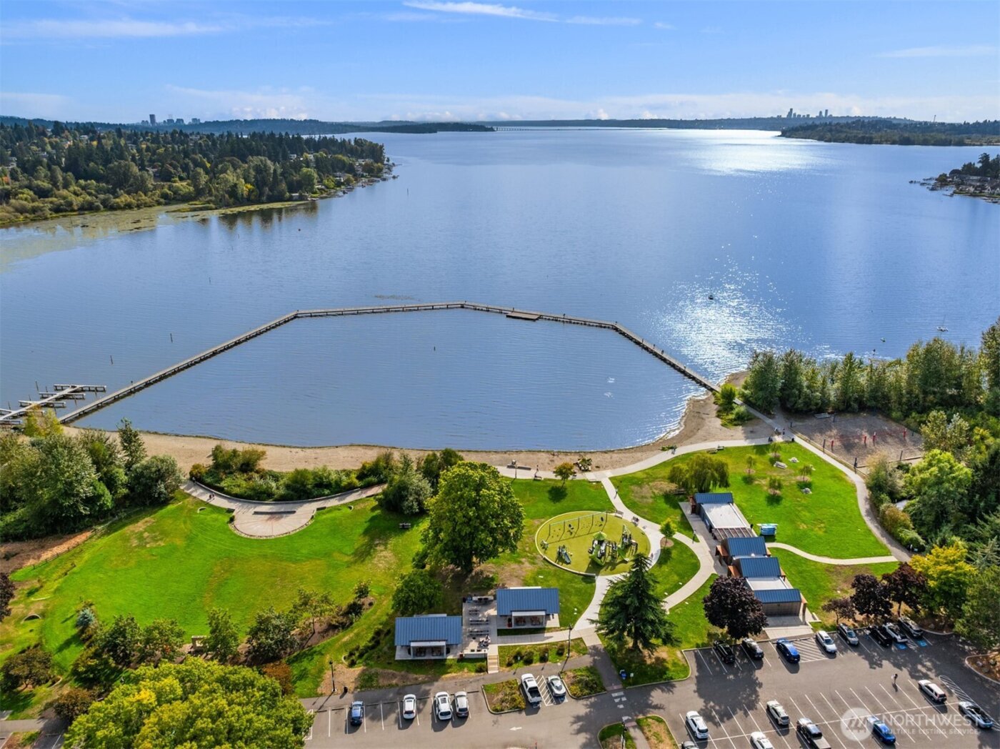 12014 98th Avenue NE #101, Kirkland, WA 98034