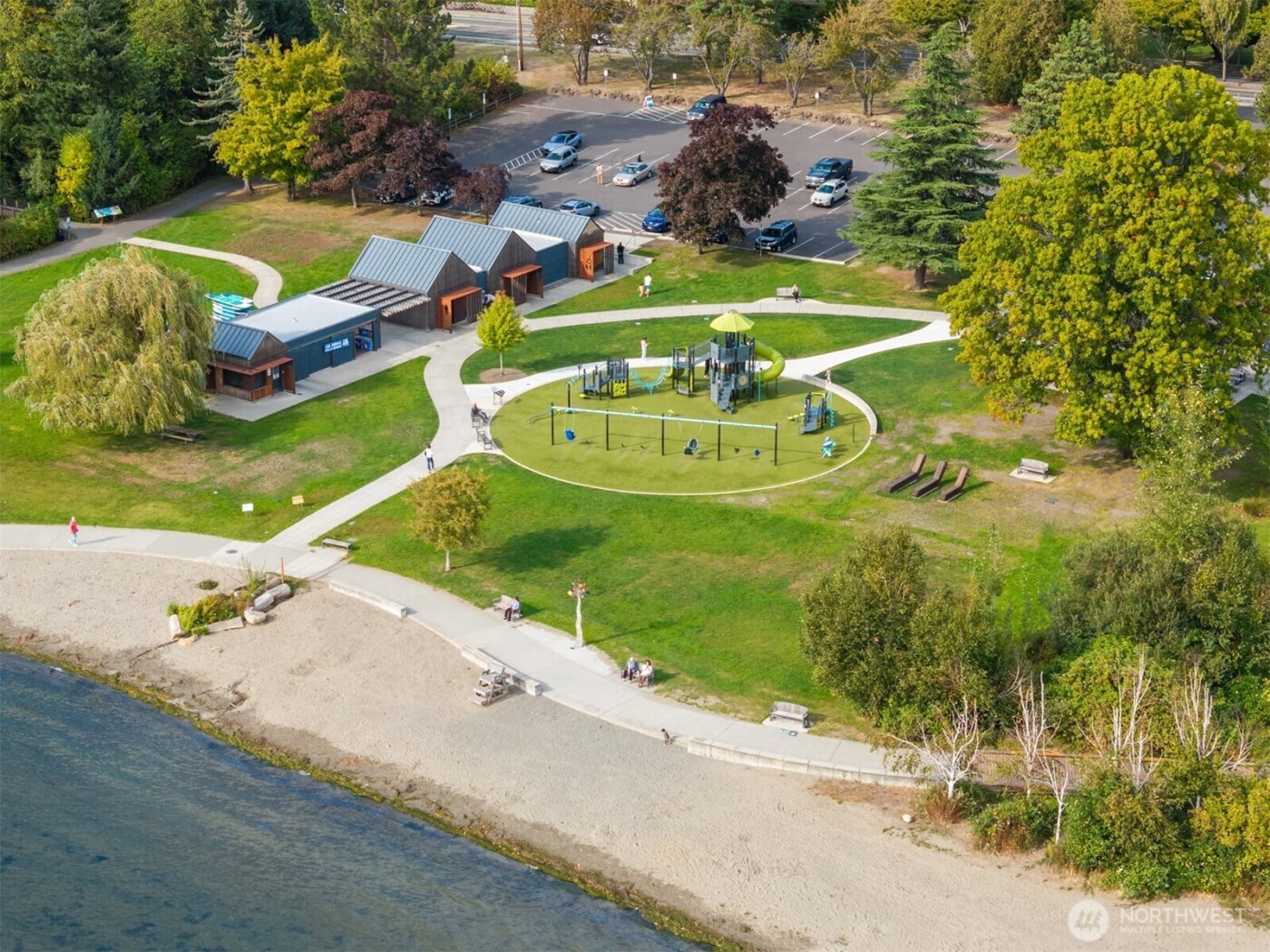 12014 98th Avenue NE #101, Kirkland, WA 98034