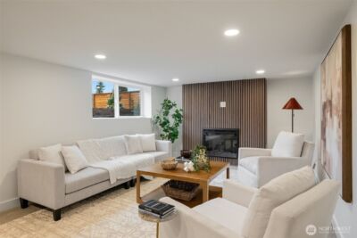 8711 28th Avenue NW, Seattle, WA 98117 - Photo 20