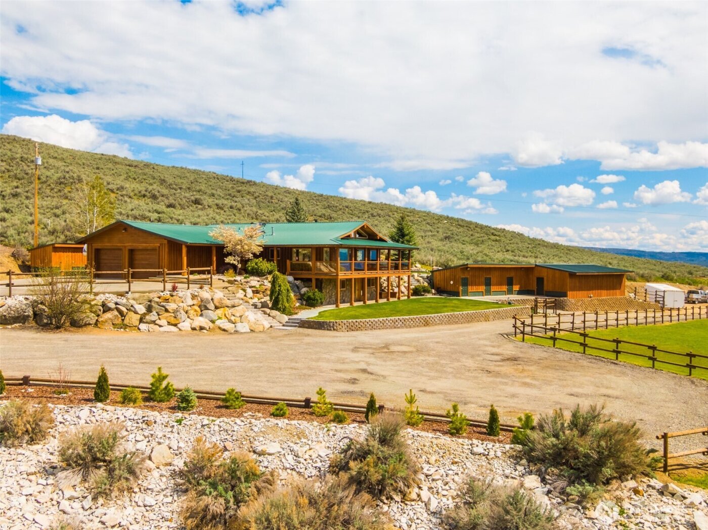22525 Highway 20 , Okanogan, WA 98840