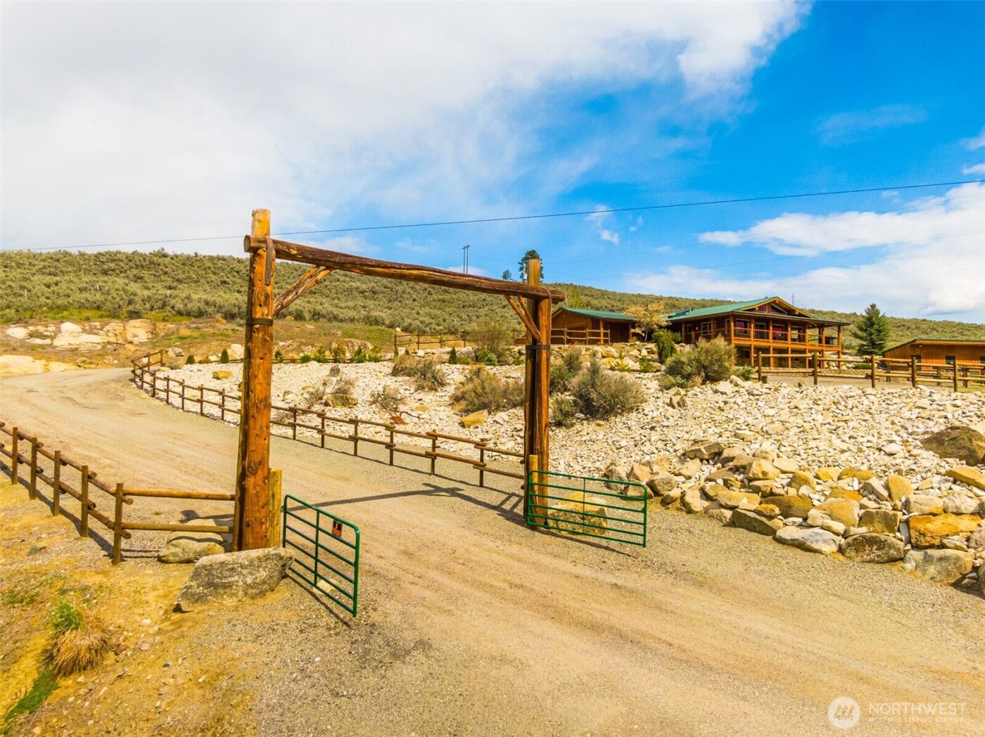 22525 Highway 20 , Okanogan, WA 98840