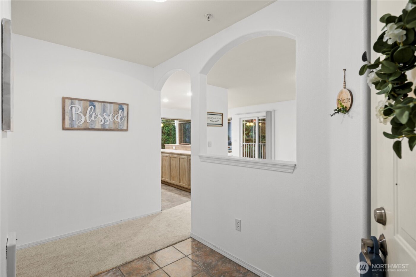 10025 9th Avenue W #D201, Everett, WA 98204