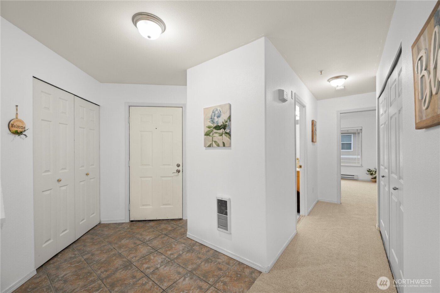 10025 9th Avenue W #D201, Everett, WA 98204