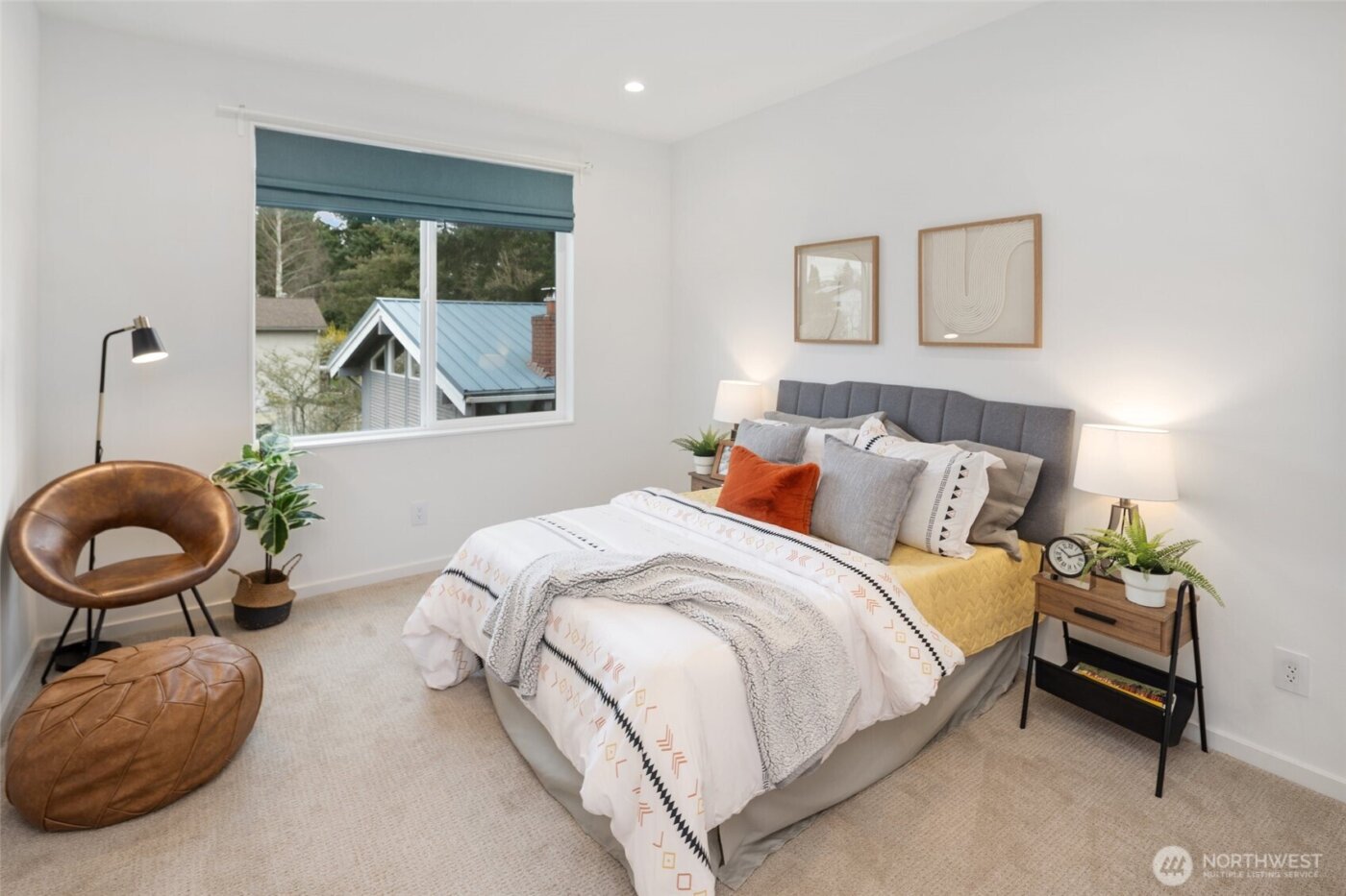 7012 Ravenna Avenue NE, Seattle, WA 98115