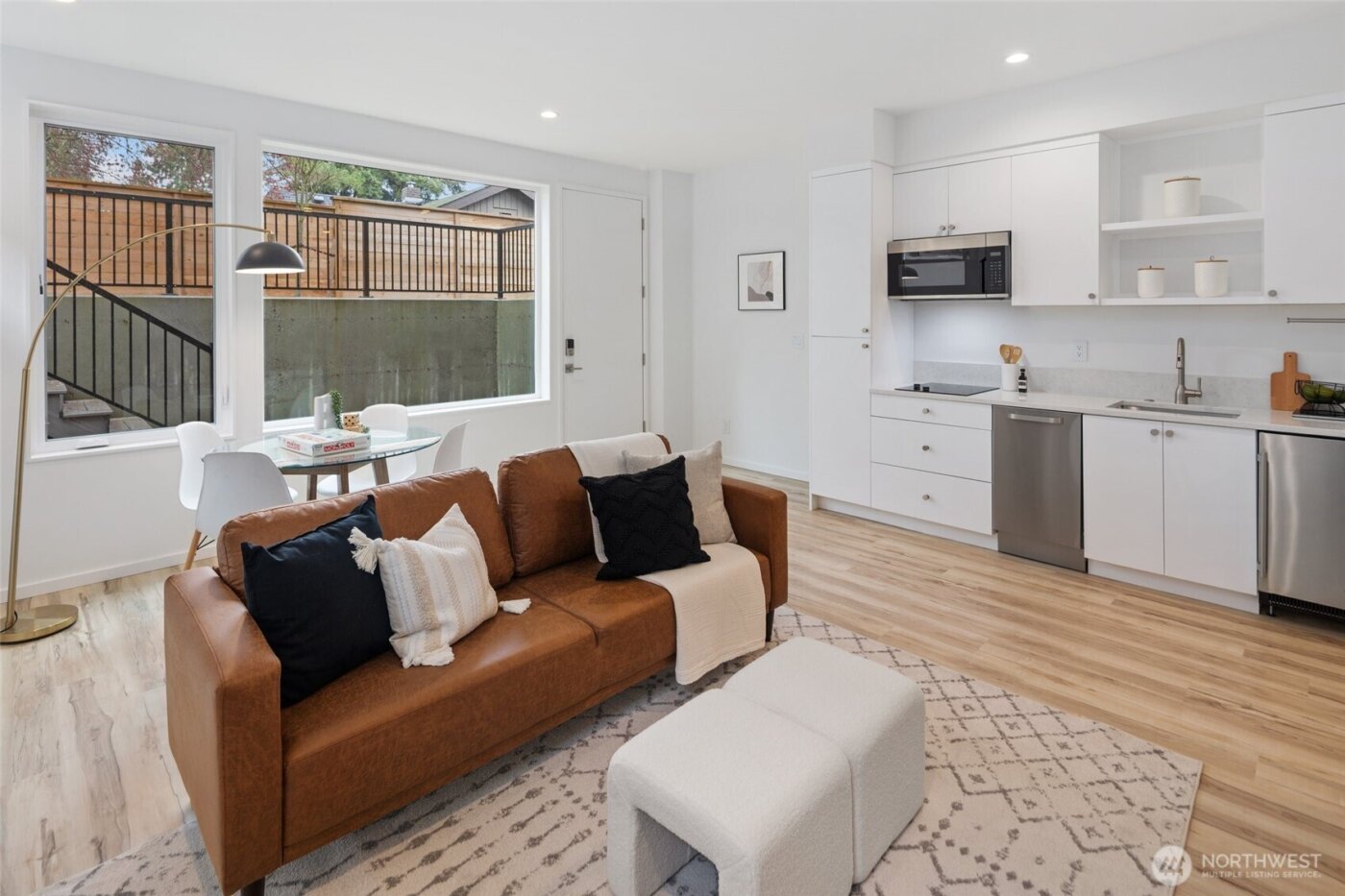 7012 Ravenna Avenue NE, Seattle, WA 98115