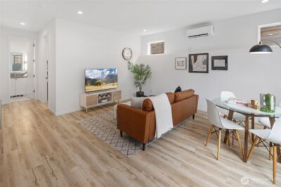 7012 Ravenna Avenue NE, Seattle, WA 98115 - Photo 33