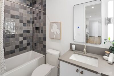 7012 Ravenna Avenue NE, Seattle, WA 98115 - Photo 35