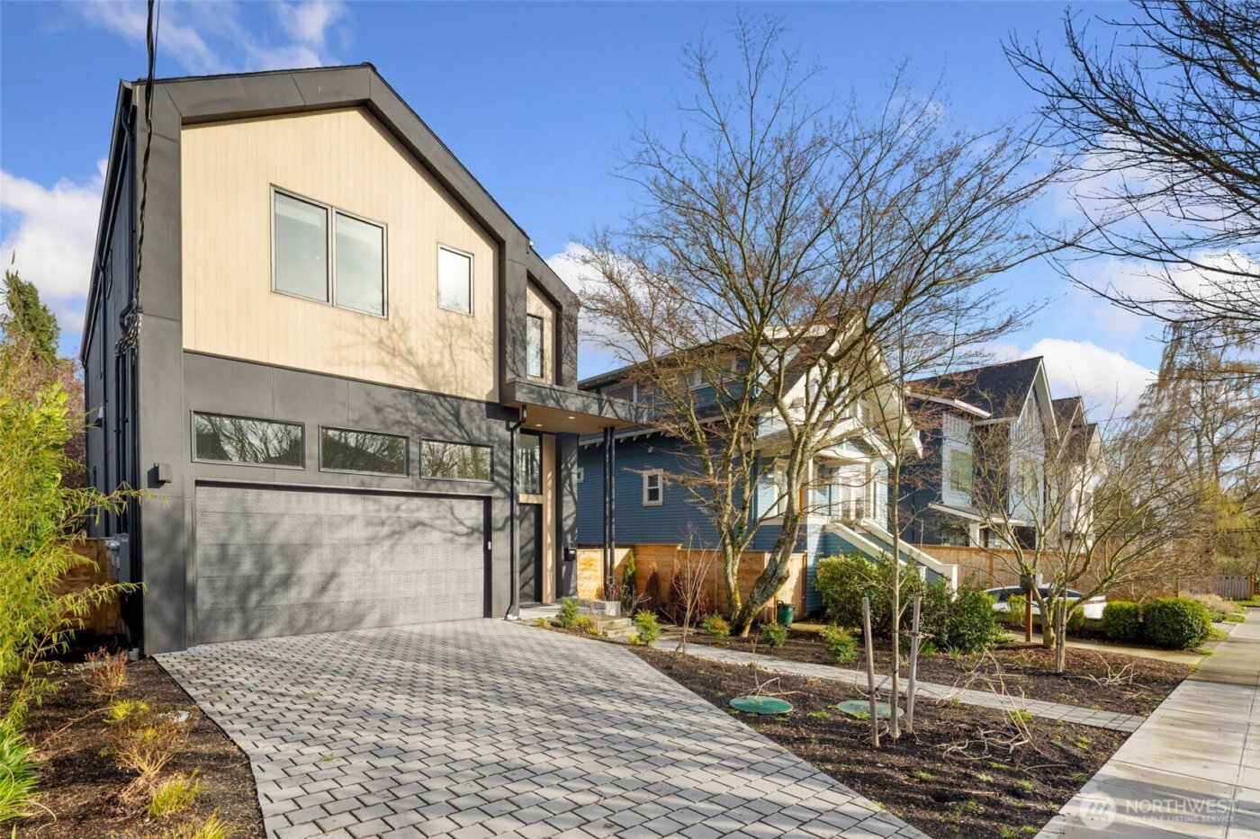 7012 Ravenna Avenue NE, Seattle, WA 98115