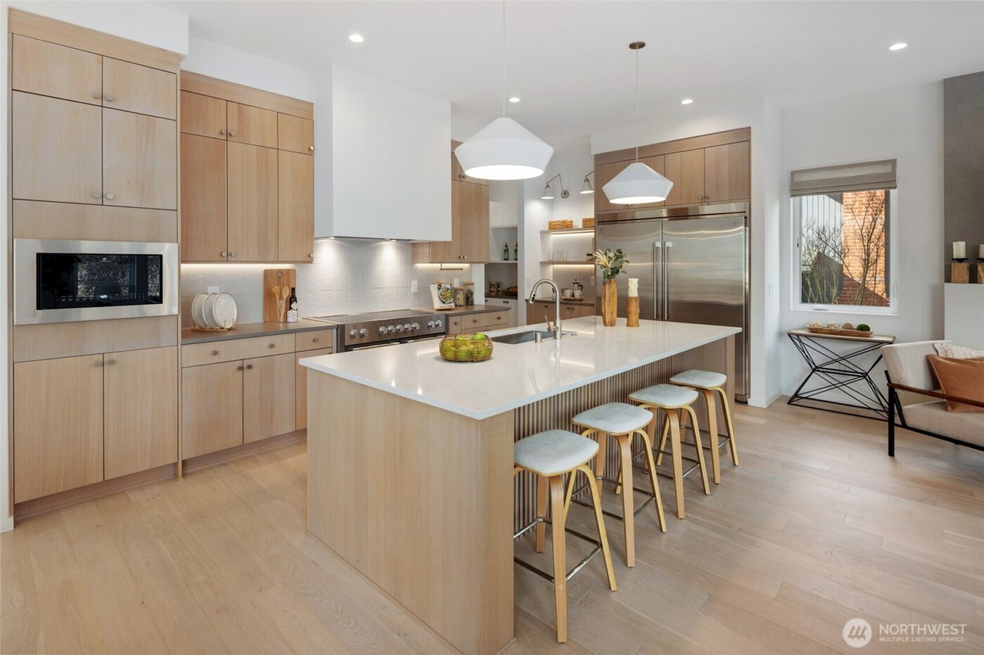 7012 Ravenna Avenue NE, Seattle, WA 98115