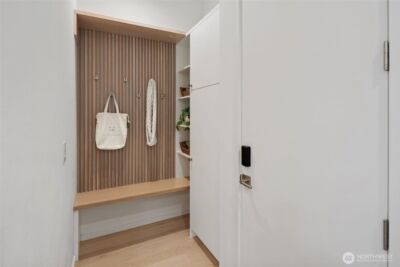 7012 Ravenna Avenue NE, Seattle, WA 98115 - Photo 9