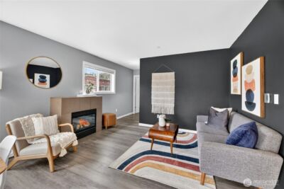 321 E Thomas Street #303, Seattle, WA 98102 - Photo 2