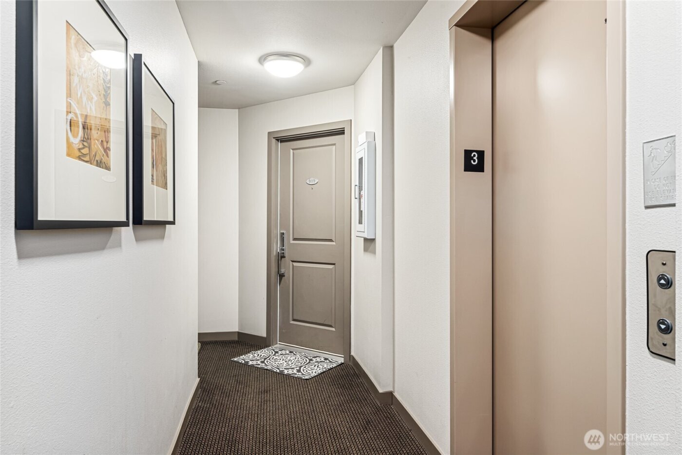 321 E Thomas Street #303, Seattle, WA 98102