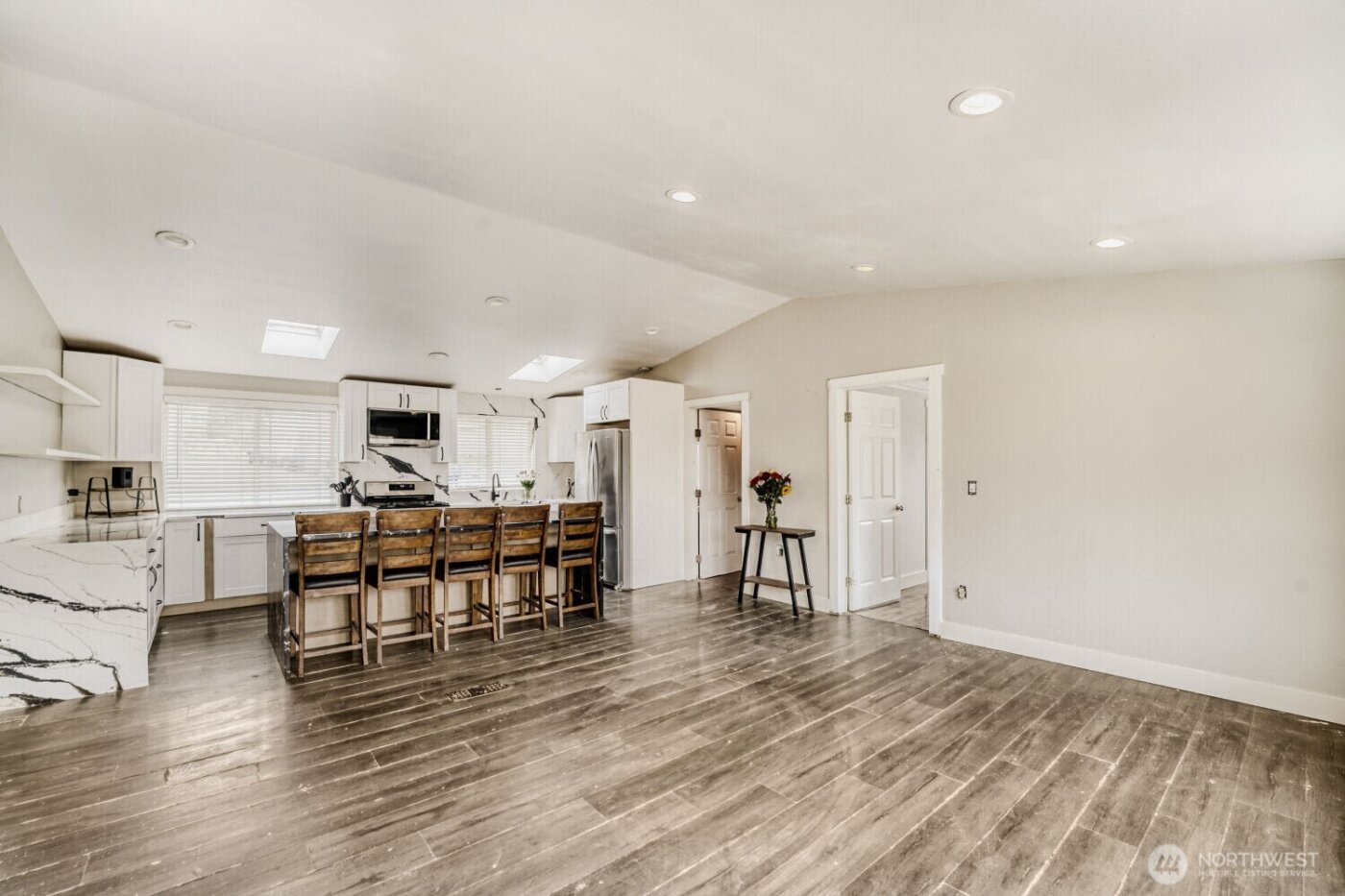 28015 22nd Avenue S, Federal Way, WA 98003-9278