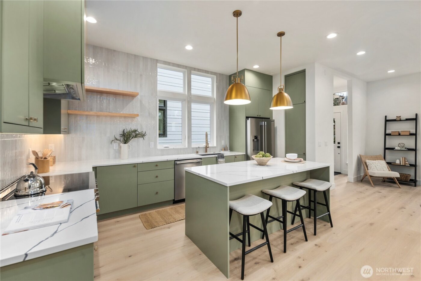 522 NE 89th Street #A, Seattle, WA 98115