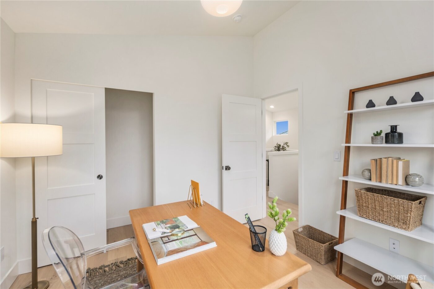 522 NE 89th Street #A, Seattle, WA 98115