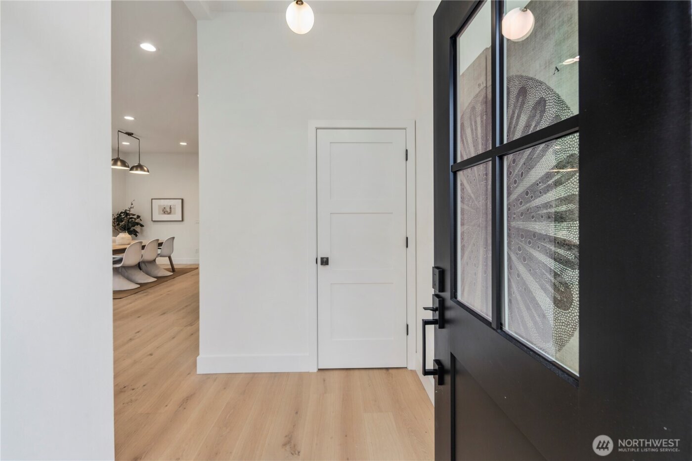 522 NE 89th Street #A, Seattle, WA 98115