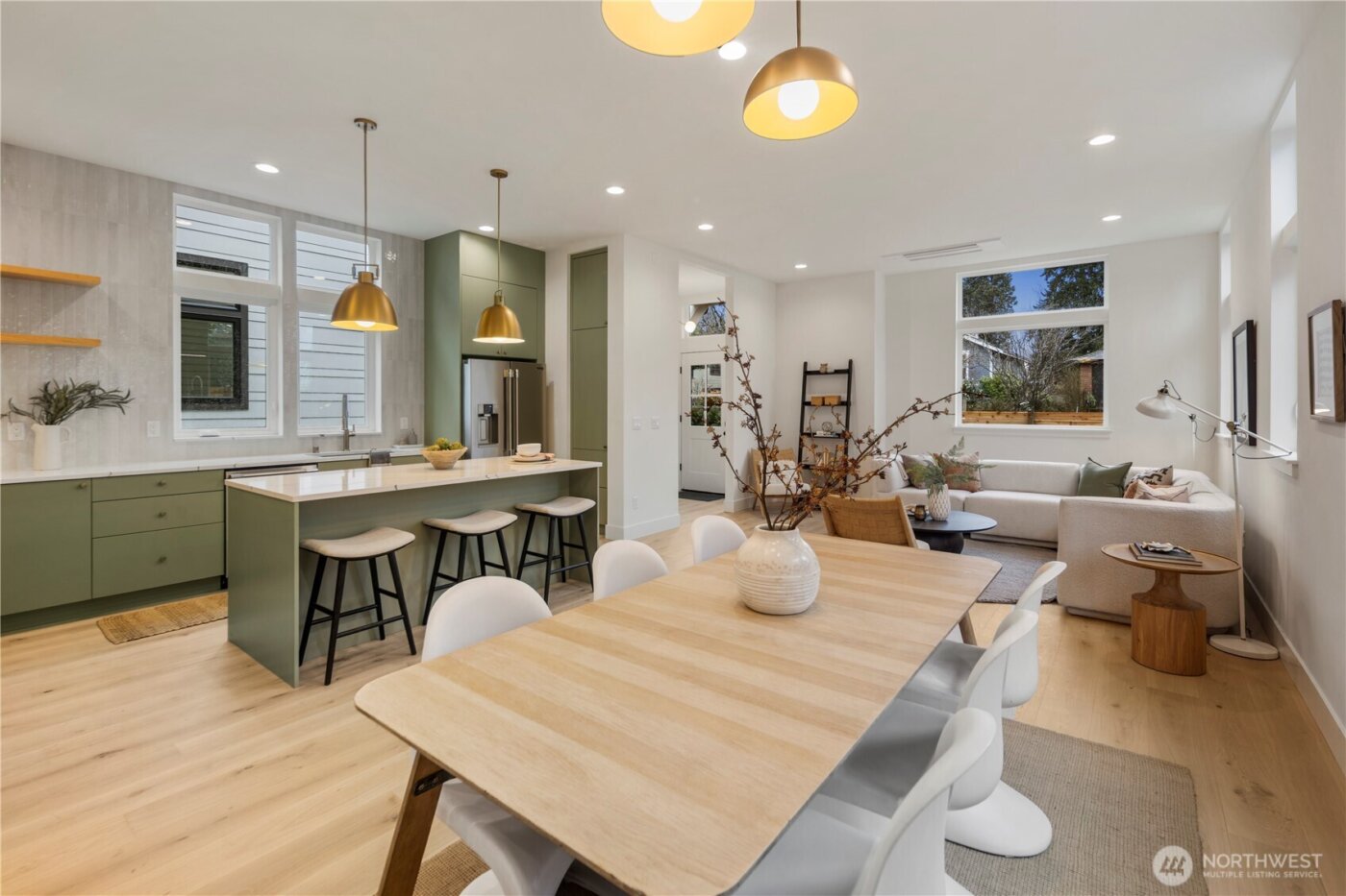 522 NE 89th Street #A, Seattle, WA 98115