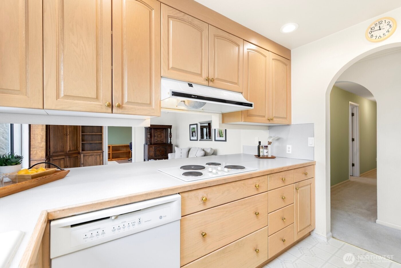 3113 W Harley Street #3115, Seattle, WA 98199