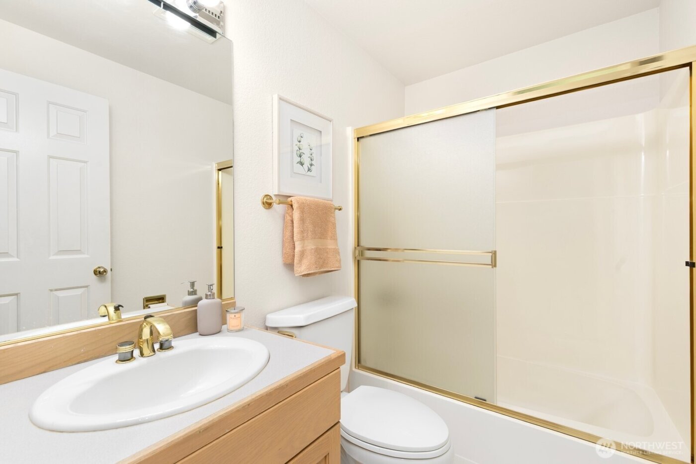 3113 W Harley Street #3115, Seattle, WA 98199