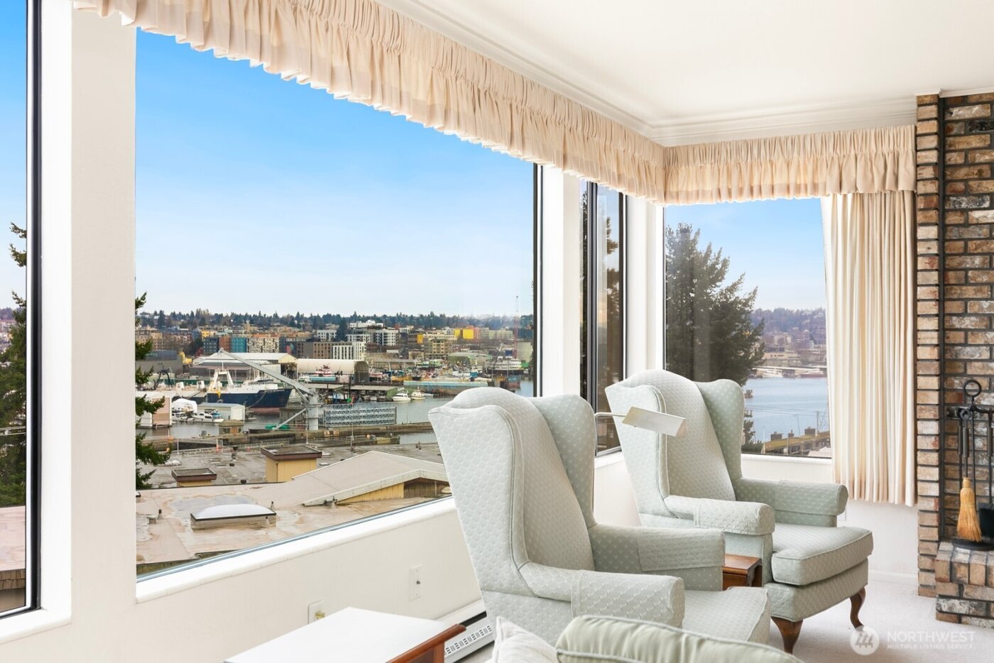 3113 W Harley Street #3115, Seattle, WA 98199