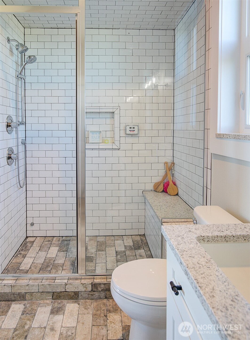 577 Sand Dune Avenue SW, Ocean Shores, WA 98569