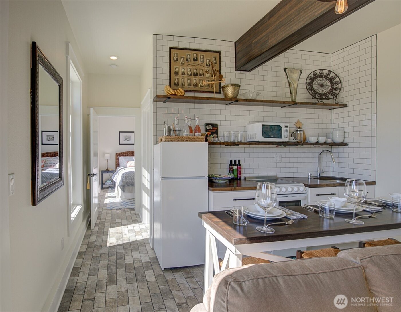 577 Sand Dune Avenue SW, Ocean Shores, WA 98569