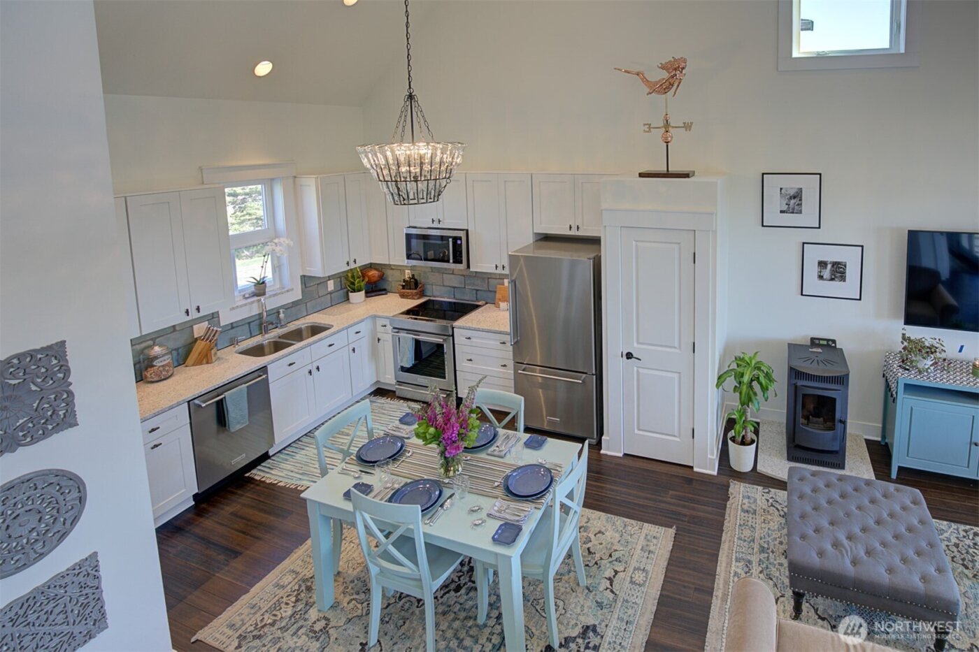 577 Sand Dune Avenue SW, Ocean Shores, WA 98569