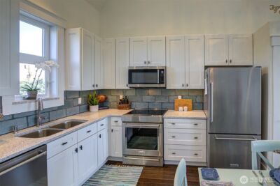 577 Sand Dune Avenue SW, Ocean Shores, WA 98569 - Photo 10