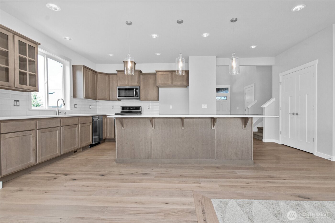 731 Maggee Street SE, Lacey, WA 98513