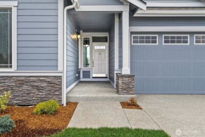 731 Maggee Street SE, Lacey, WA 98513 - Photo 2