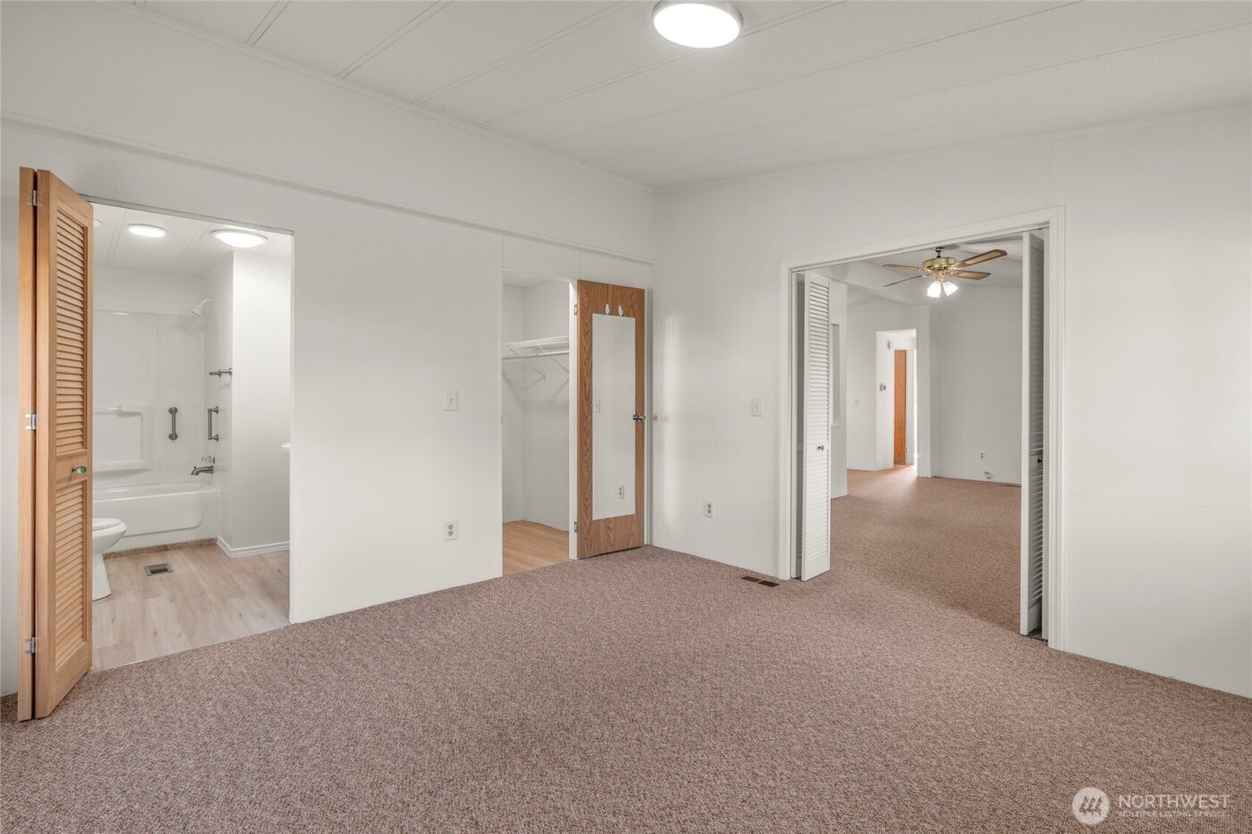 5900 64th Street NE #187, Marysville, WA 98270