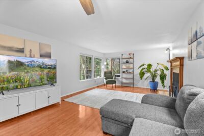 27831 S 20th Place , Federal Way, WA 98003 - Photo 4