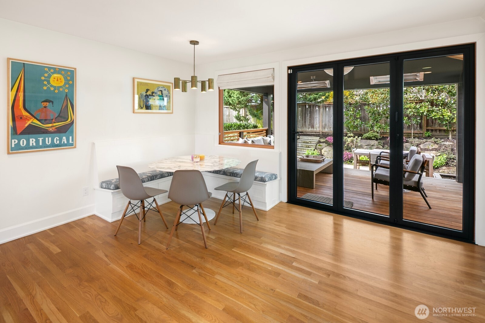 2507 27th Avenue W, Seattle, WA 98199