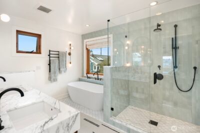 2507 27th Avenue W, Seattle, WA 98199 - Photo 23