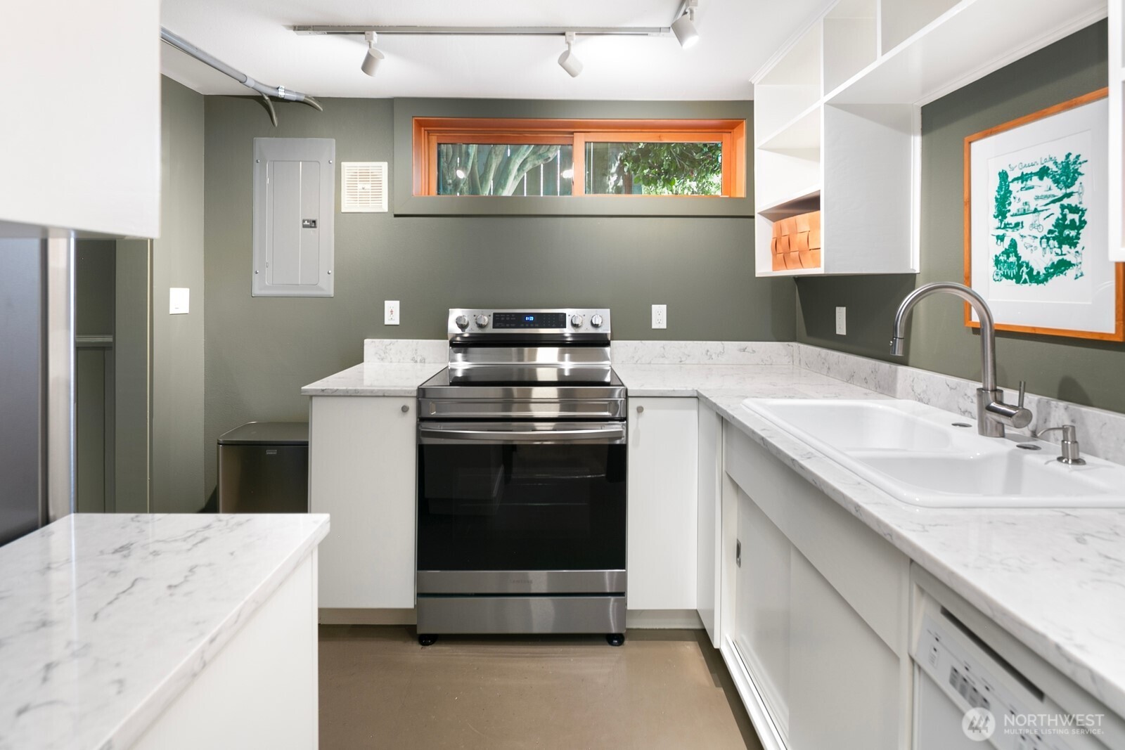 2507 27th Avenue W, Seattle, WA 98199