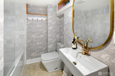 2507 27th Avenue W, Seattle, WA 98199 - Photo 26