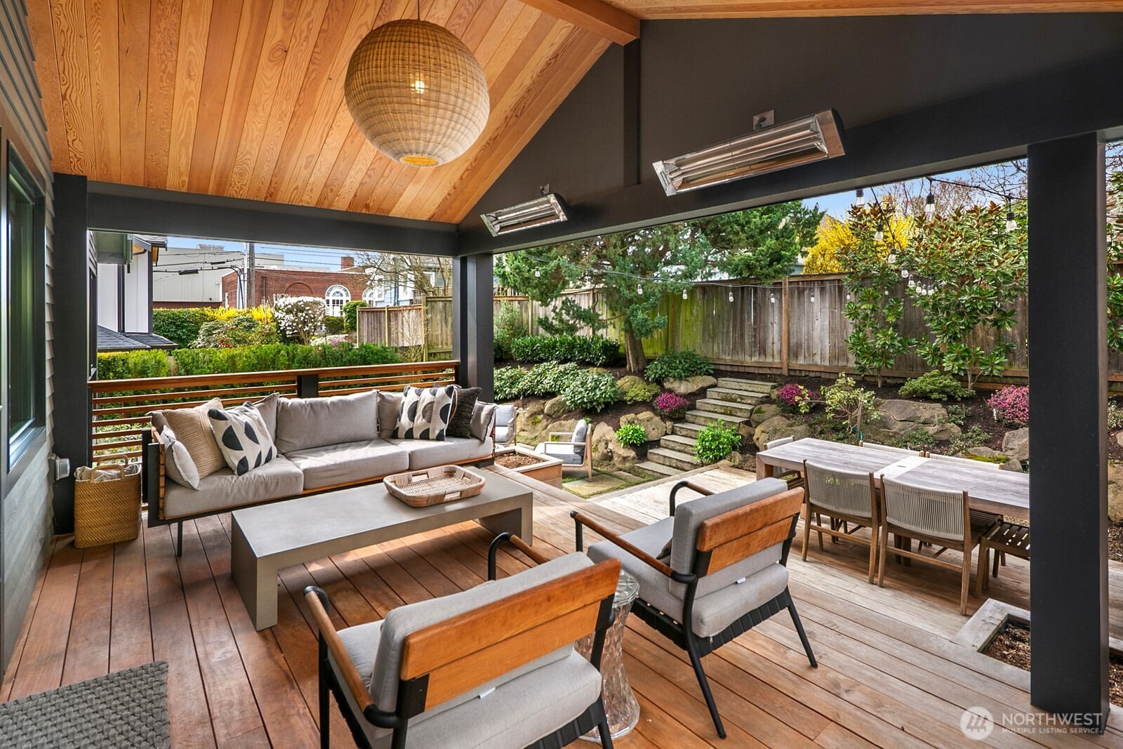 2507 27th Avenue W, Seattle, WA 98199