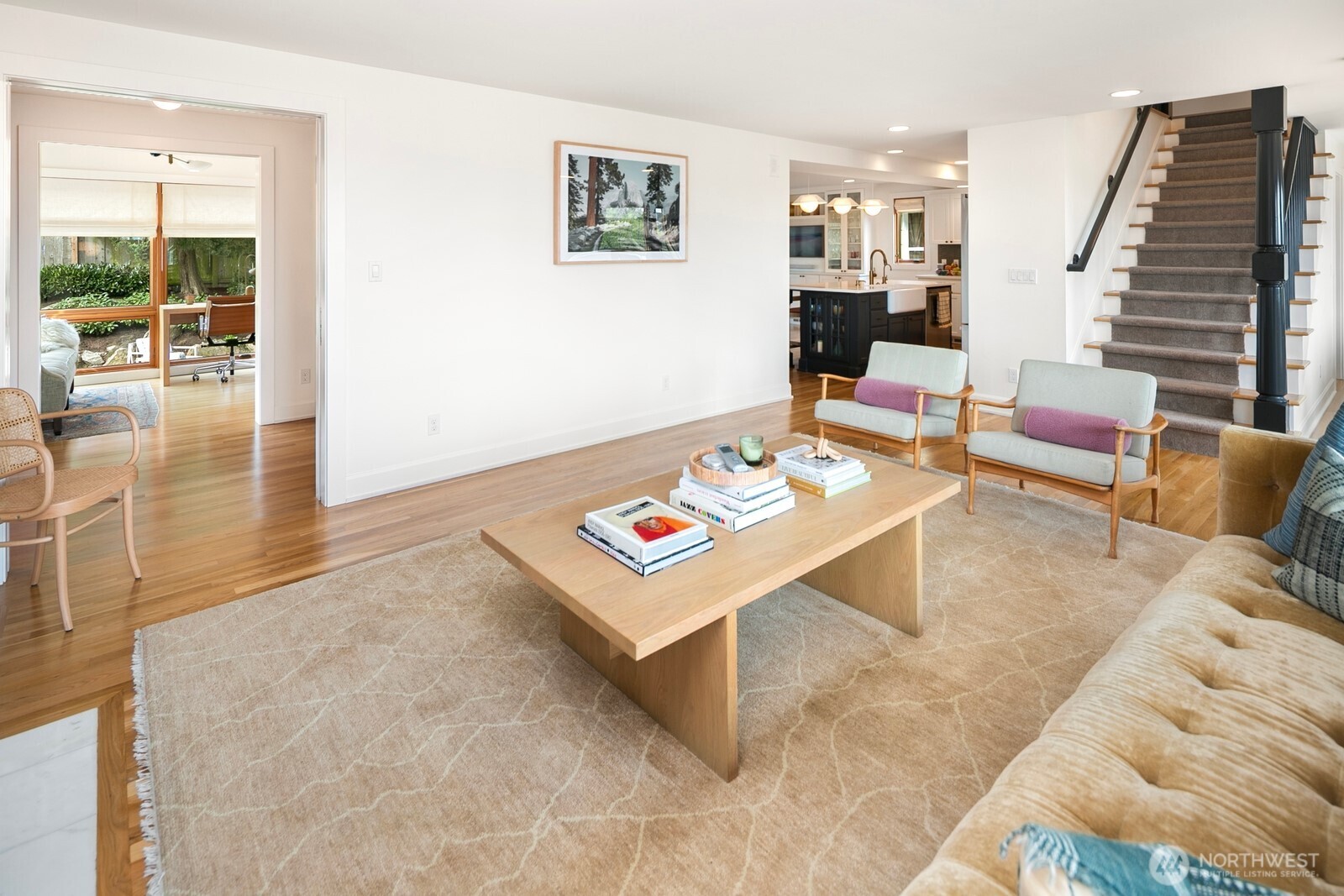 2507 27th Avenue W, Seattle, WA 98199