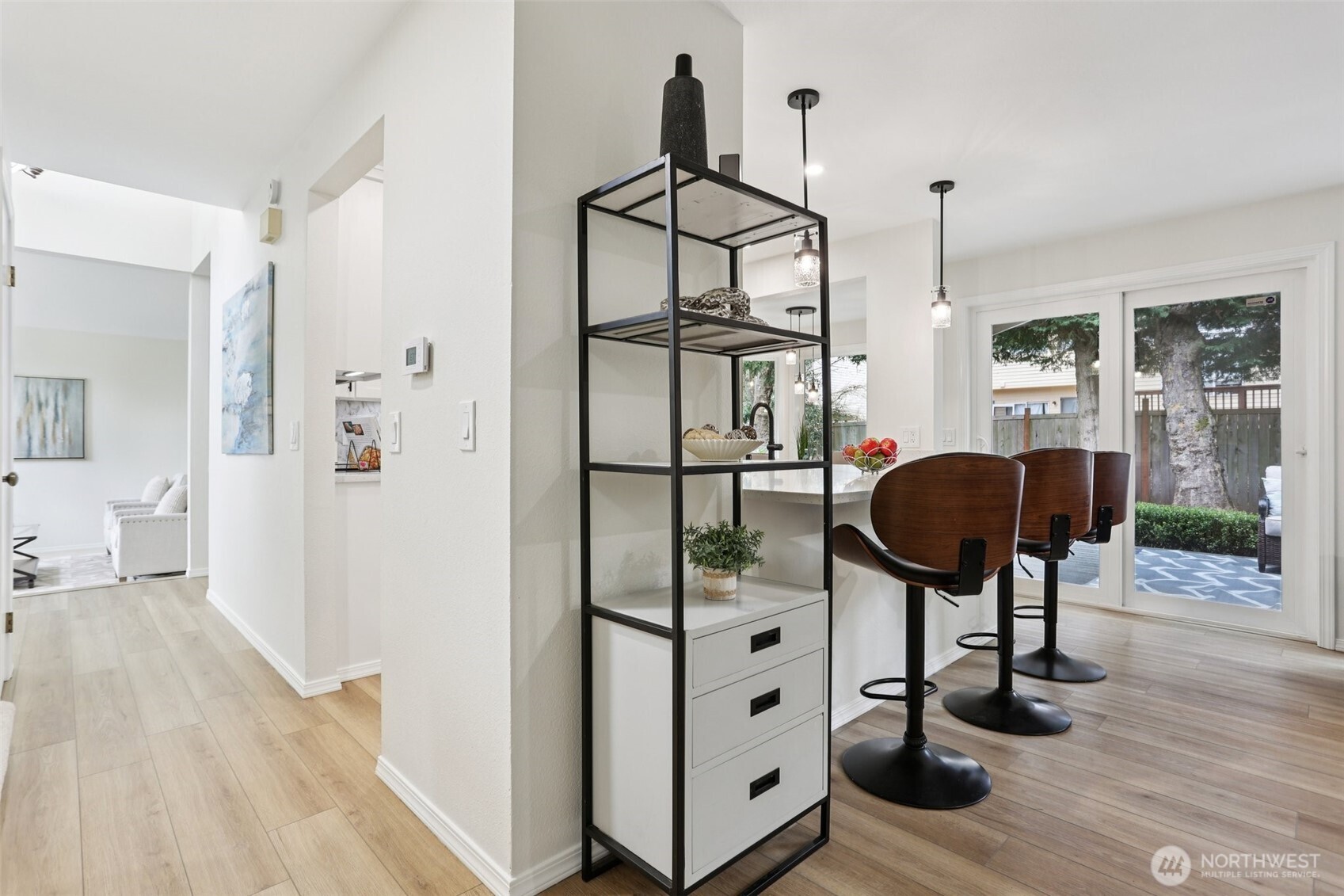 22124 NE 9th Place , Sammamish, WA 98074