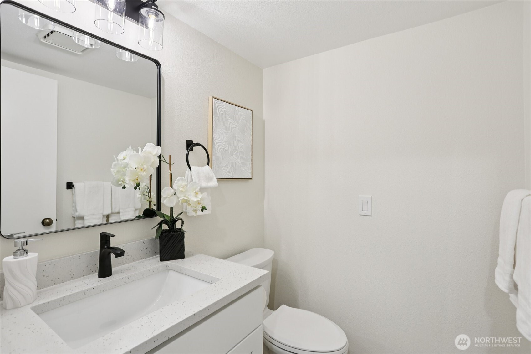 22124 NE 9th Place , Sammamish, WA 98074