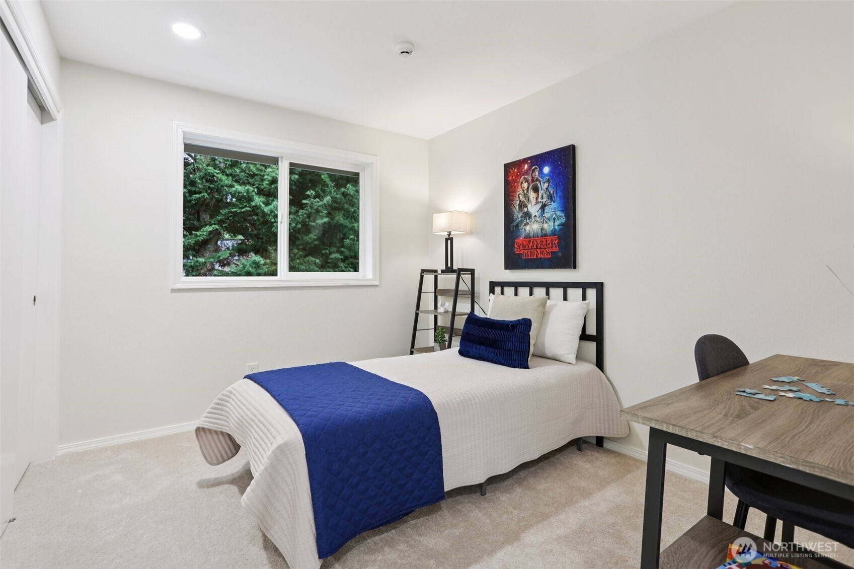 22124 NE 9th Place , Sammamish, WA 98074