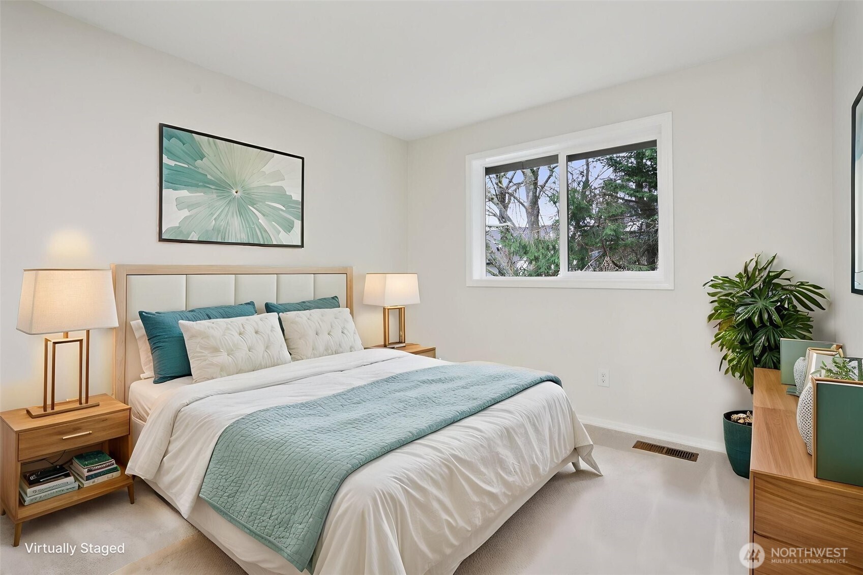 22124 NE 9th Place , Sammamish, WA 98074