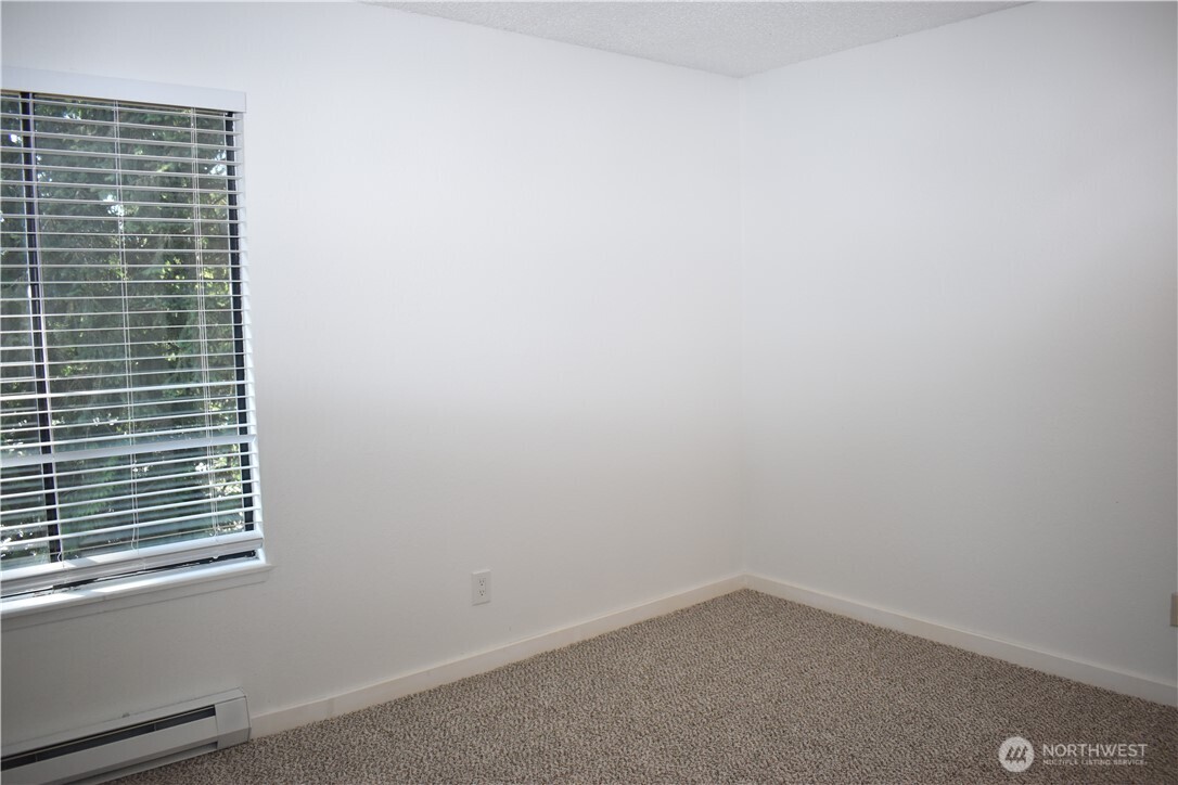 33025 18th Place #D301, Federal Way, WA 98003