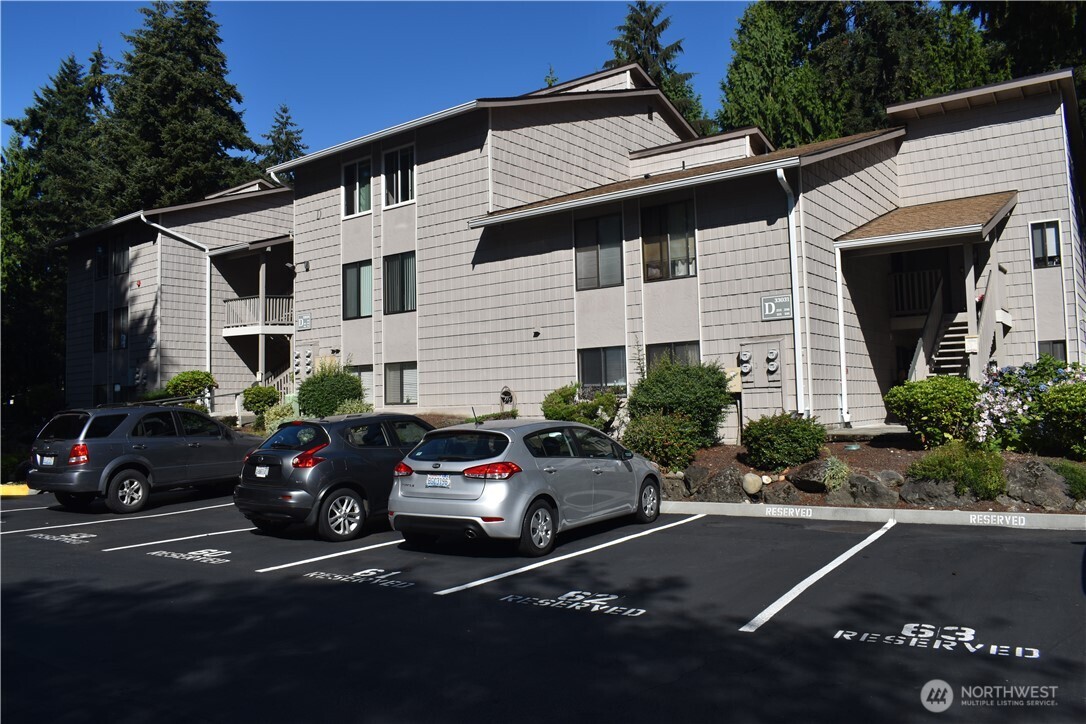 33025 18th Place #D301, Federal Way, WA 98003