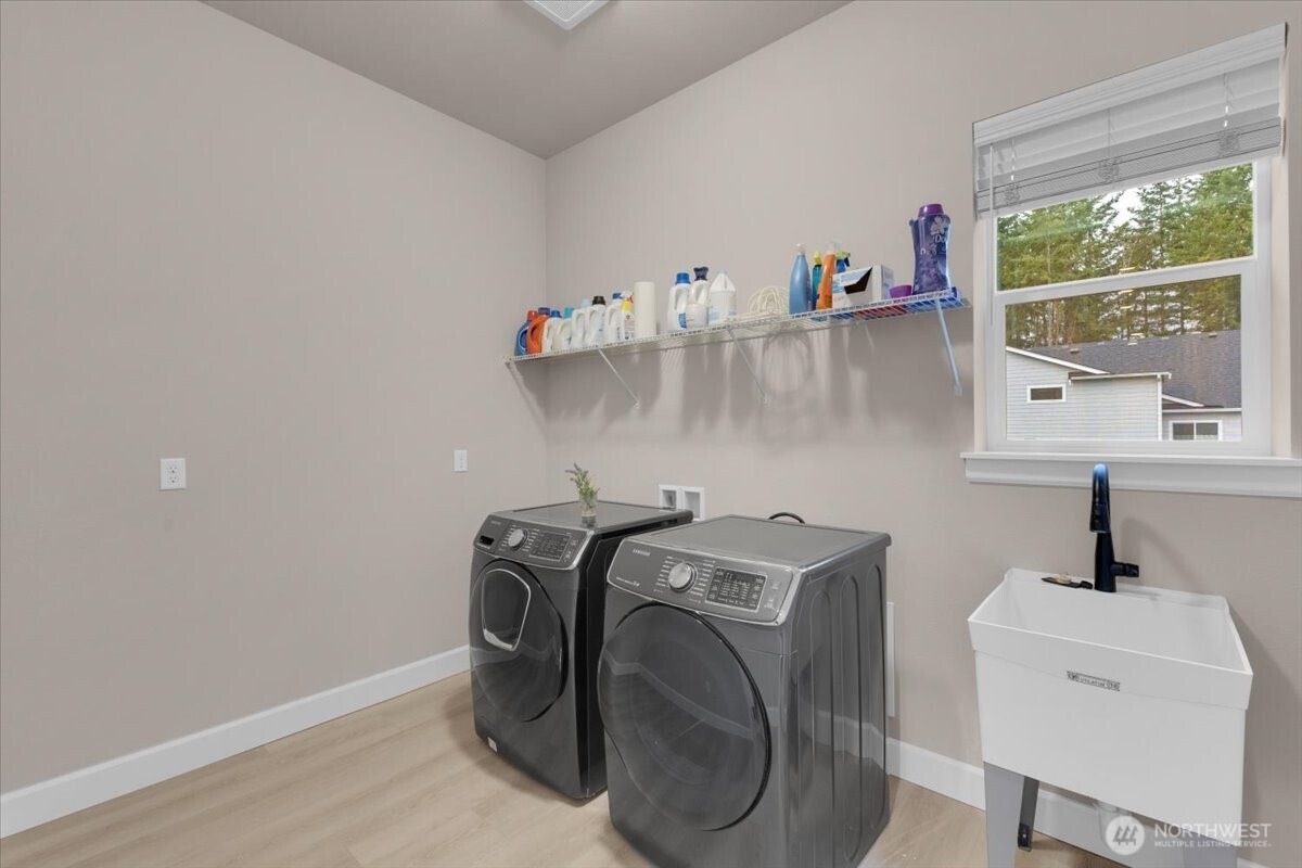 10229 135th Avenue NE, Lake Stevens, WA 98258